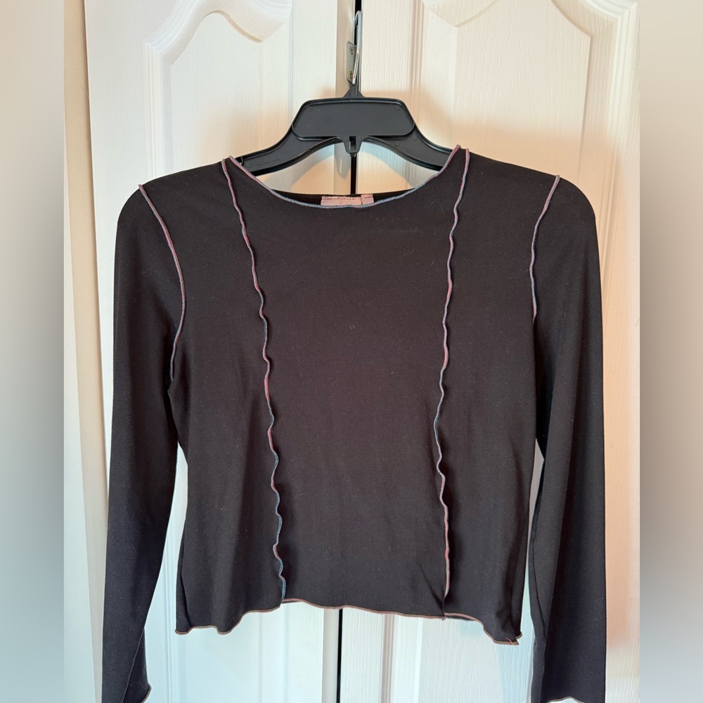 Black long sleeve. Willow & root, from Buckle